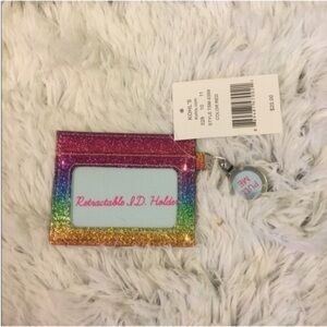 Kohl’s Woman’s or student retractable ID case attached retractable clip